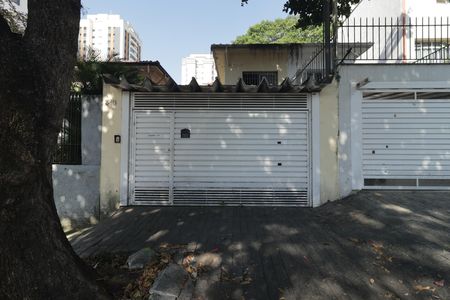 Casa para alugar com 150m², 2 quartos e 3 vagasFachada