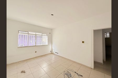 Casa para alugar com 173m², 4 quartos e 3 vagasSala 