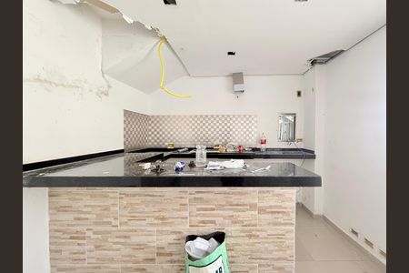Casa para alugar com 173m², 4 quartos e 3 vagasCozinha 