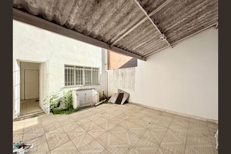 Casa para alugar com 173m², 4 quartos e 3 vagasQuintal