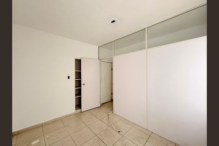 Casa para alugar com 173m², 4 quartos e 3 vagasEscritório 