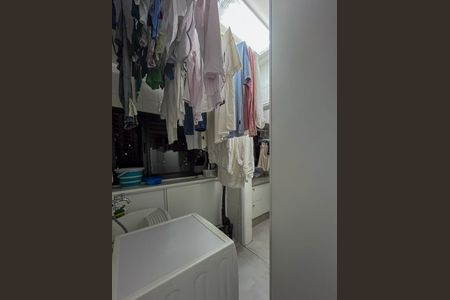 Apartamento para alugar com 100m², 3 quartos e 2 vagas Apartamento para alugar com 100m², 3 quartos e 2 vagasÁrea de Serviço