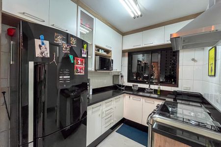 Apartamento para alugar com 100m², 3 quartos e 2 vagas Apartamento para alugar com 100m², 3 quartos e 2 vagasCozinha