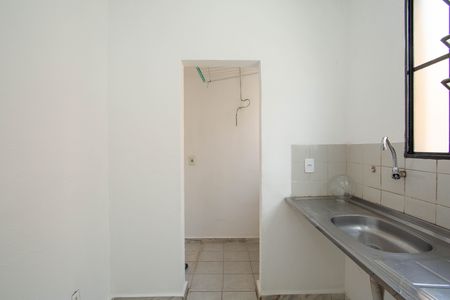 Apartamento para alugar com 40m², 2 quartos e sem vaga Apartamento para alugar com 40m², 2 quartos e sem vagaCOZINHA