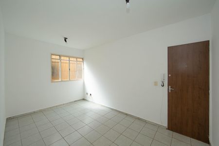 SALA de apartamento para alugar com 2 quartos, 40m² em Betânia, Belo Horizonte