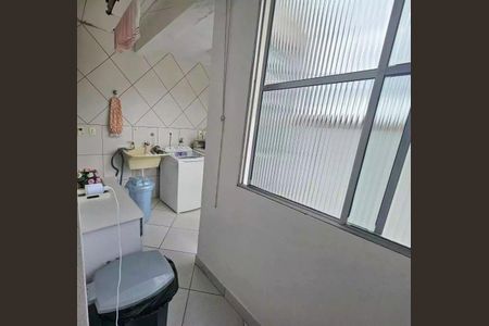 Casa à venda com 228m², 3 quartos e 6 vagas