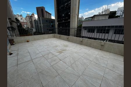Apartamento à venda com 240m², 5 quartos e 2 vagas