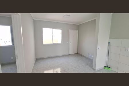 Sala de apartamento para alugar com 2 quartos, 50m² em Jardim Heitor Rigon, Ribeirão Preto