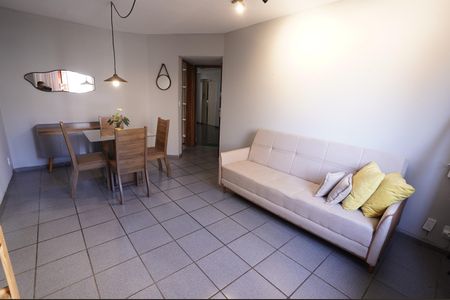 Apartamento para alugar com 2 quartos, 60m² em Setor Bela Vista, Goiânia