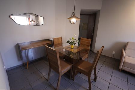 Apartamento para alugar com 60m², 2 quartos e 1 vaga