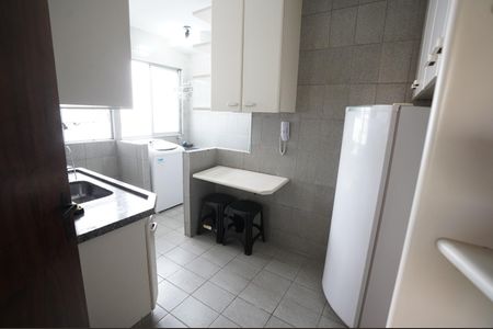 Apartamento para alugar com 60m², 2 quartos e 1 vaga