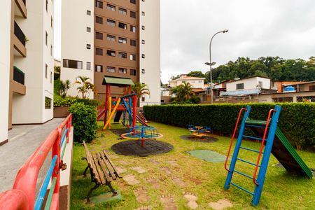 Apartamento à venda com 70m², 3 quartos e 1 vaga Apartamento à venda com 70m², 3 quartos e 1 vagaÁrea comum - Playground