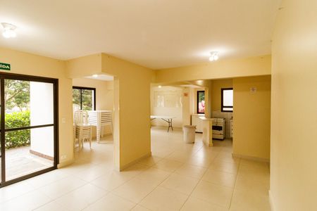 Apartamento à venda com 70m², 3 quartos e 1 vaga Apartamento à venda com 70m², 3 quartos e 1 vagaÁrea comum - Salão de festas