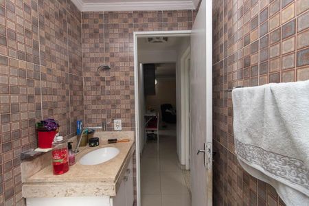 Apartamento à venda com 70m², 3 quartos e 1 vaga Apartamento à venda com 70m², 3 quartos e 1 vaga Banheiro
