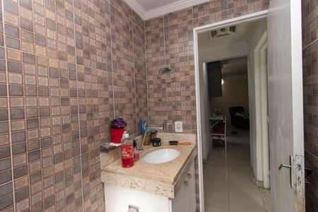 Apartamento à venda com 70m², 3 quartos e 1 vaga Apartamento à venda com 70m², 3 quartos e 1 vaga Banheiro