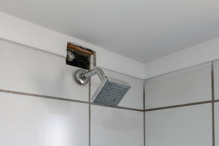 Apartamento para alugar com 62m², 2 quartos e 1 vaga Apartamento para alugar com 62m², 2 quartos e 1 vagaBanheiro