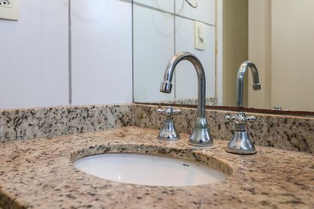 Apartamento para alugar com 62m², 2 quartos e 1 vaga Apartamento para alugar com 62m², 2 quartos e 1 vagaBanheiro