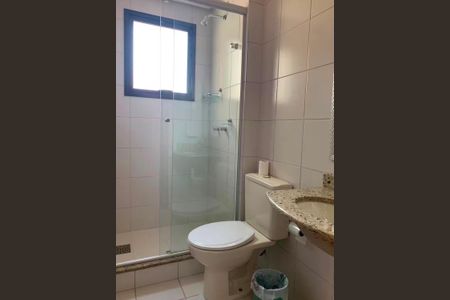 Apartamento para alugar com 72m², 2 quartos e 1 vaga Apartamento para alugar com 72m², 2 quartos e 1 vagaBanheiro