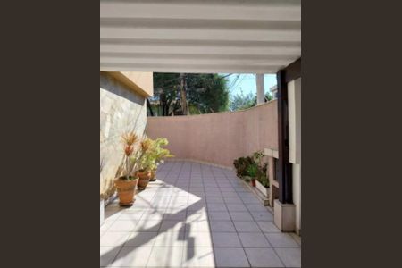 Casa à venda com 120m², 3 quartos e 2 vagas Casa à venda com 120m², 3 quartos e 2 vagasFoto 09