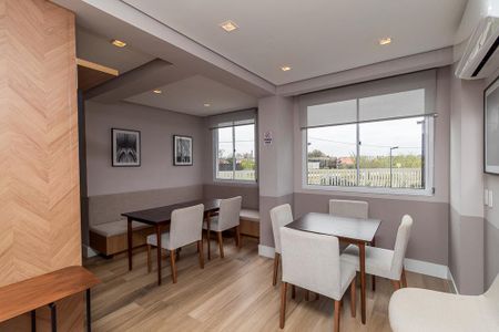 Apartamento para alugar com 55m², 2 quartos e 1 vaga Apartamento para alugar com 55m², 2 quartos e 1 vagaÁrea comum - Salão de festas
