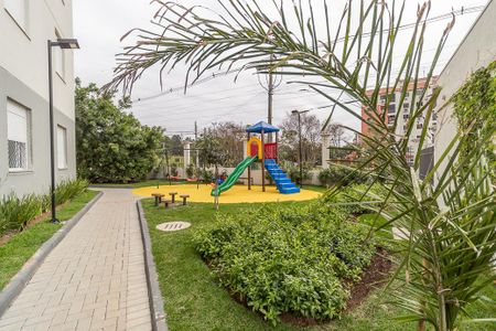 Apartamento para alugar com 55m², 2 quartos e 1 vaga Apartamento para alugar com 55m², 2 quartos e 1 vagaÁrea comum - Playground