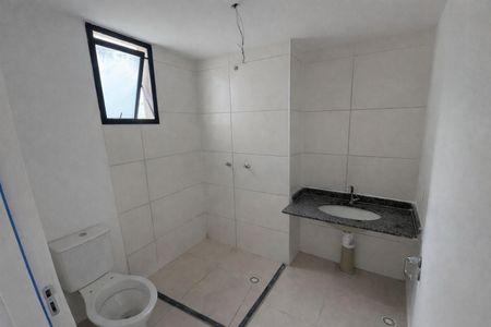 Apartamento à venda com 61m², 4 quartos e 1 vaga