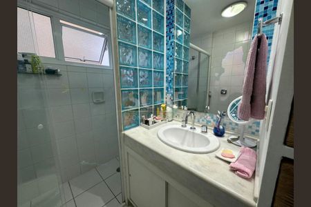 Apartamento à venda com 160m², 4 quartos e 2 vagas