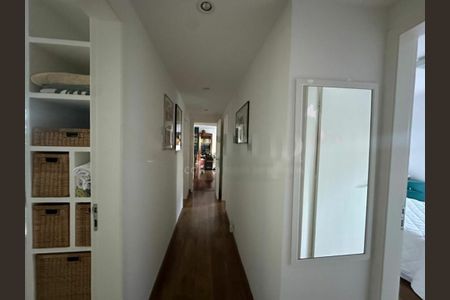 Apartamento à venda com 160m², 4 quartos e 2 vagas