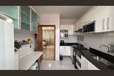 Apartamento para alugar com 110m², 3 quartos e 2 vagas