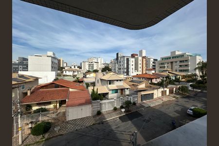 Apartamento para alugar com 3 quartos, 110m² em Castelo, Belo Horizonte