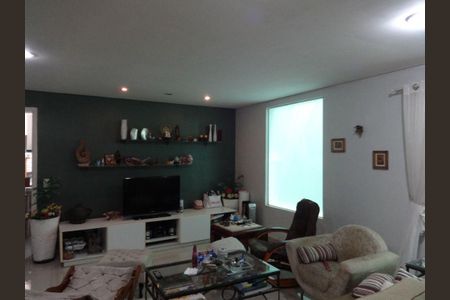 Casa à venda com 3 quartos, 130m² em Pompeia, São Paulo