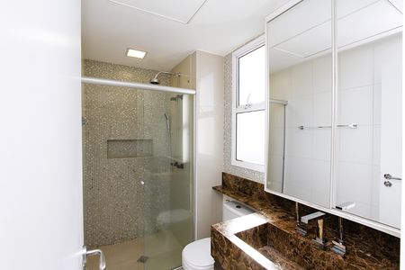 Apartamento à venda com 97m², 3 quartos e 2 vagasBanheiro da Suíte