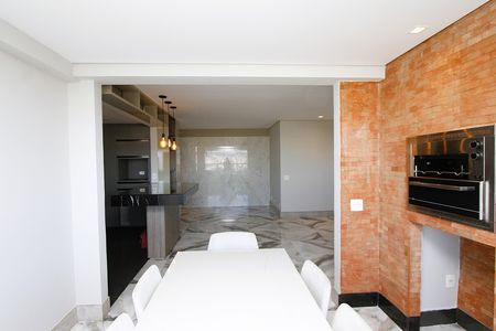 Apartamento à venda com 97m², 3 quartos e 2 vagasSala