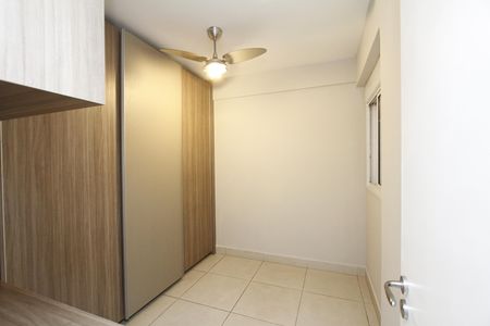 Apartamento à venda com 97m², 3 quartos e 2 vagasQuarto 2