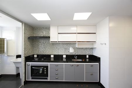 Apartamento à venda com 97m², 3 quartos e 2 vagasCozinha
