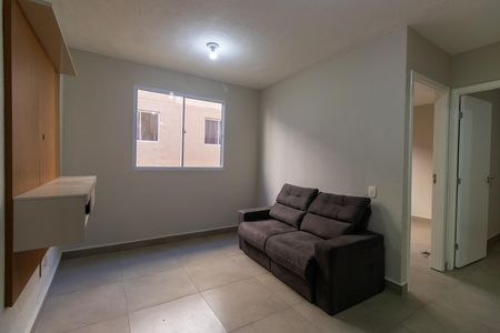 Sala de apartamento para alugar com 2 quartos, 49m² em Jardim Petropolis, Cotia