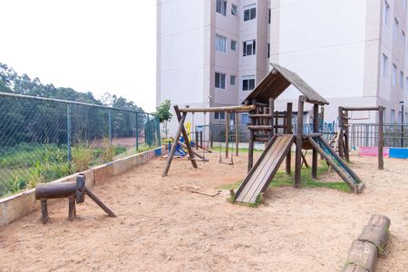 Apartamento para alugar com 49m², 2 quartos e 1 vaga Apartamento para alugar com 49m², 2 quartos e 1 vagaÁrea comum - Playground