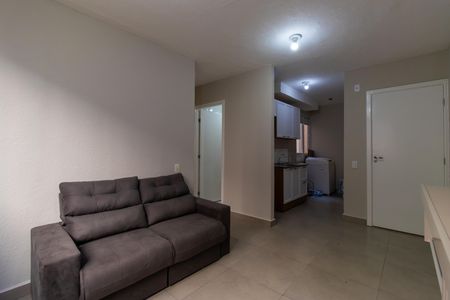 Sala de apartamento para alugar com 2 quartos, 49m² em Jardim Petropolis, Cotia