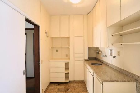 Apartamento à venda com 180m², 4 quartos e 2 vagas Apartamento à venda com 180m², 4 quartos e 2 vagasFoto 16