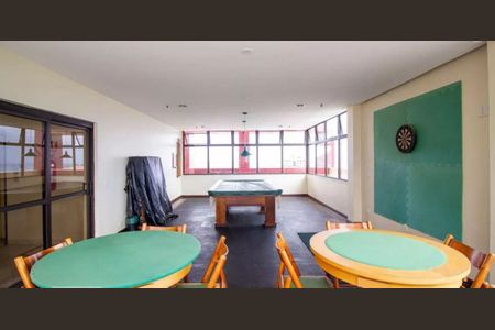 Apartamento à venda com 64m², 2 quartos e 1 vaga