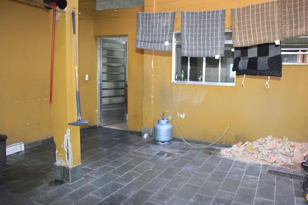 Casa à venda com 250m², 10 quartos e 5 vagasLavanderia 
