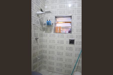 Casa à venda com 250m², 10 quartos e 5 vagasBanheiro 2