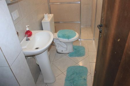 Casa à venda com 250m², 10 quartos e 5 vagasBanheiro 