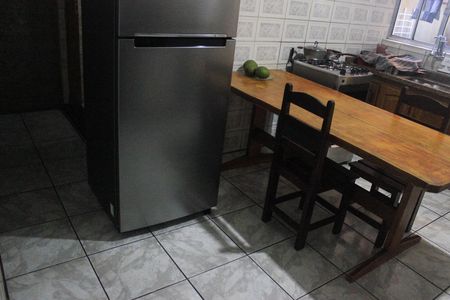 Casa à venda com 250m², 10 quartos e 5 vagasCozinha 