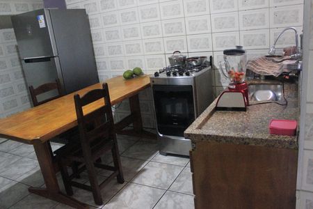 Casa à venda com 250m², 10 quartos e 5 vagasCozinha 