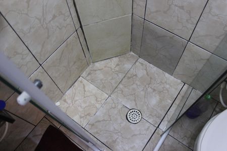 Casa à venda com 250m², 10 quartos e 5 vagasBanheiro casa 2