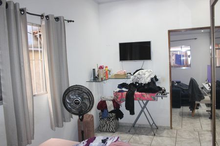 Casa à venda com 250m², 10 quartos e 5 vagasQuarto casa 2