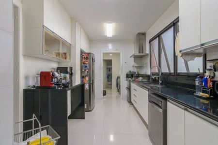Apartamento à venda com 245m², 4 quartos e 3 vagas