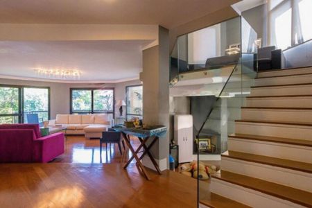 Apartamento à venda com 245m², 4 quartos e 3 vagas