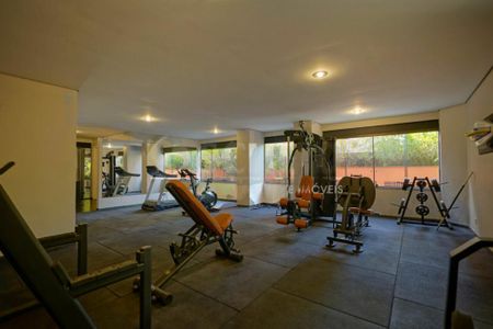 Apartamento à venda com 245m², 4 quartos e 3 vagas